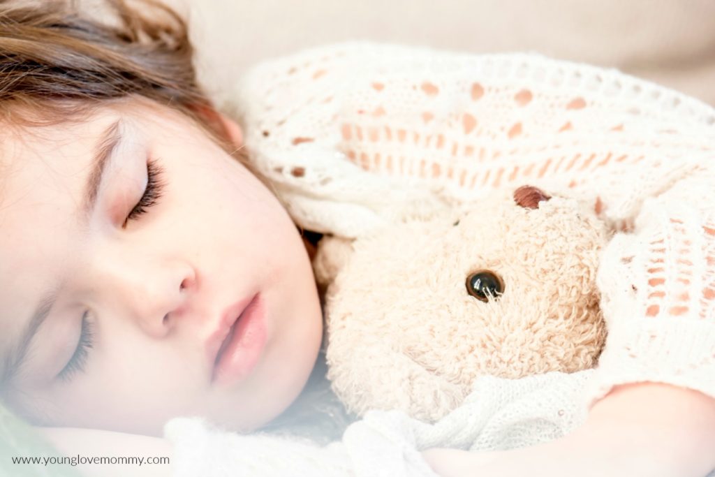 cosleeping-benefits-cons-pros