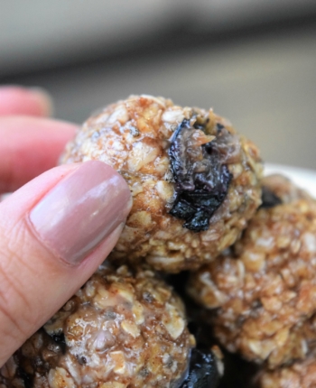 No Bake Blueberry Protein Balls Recipe