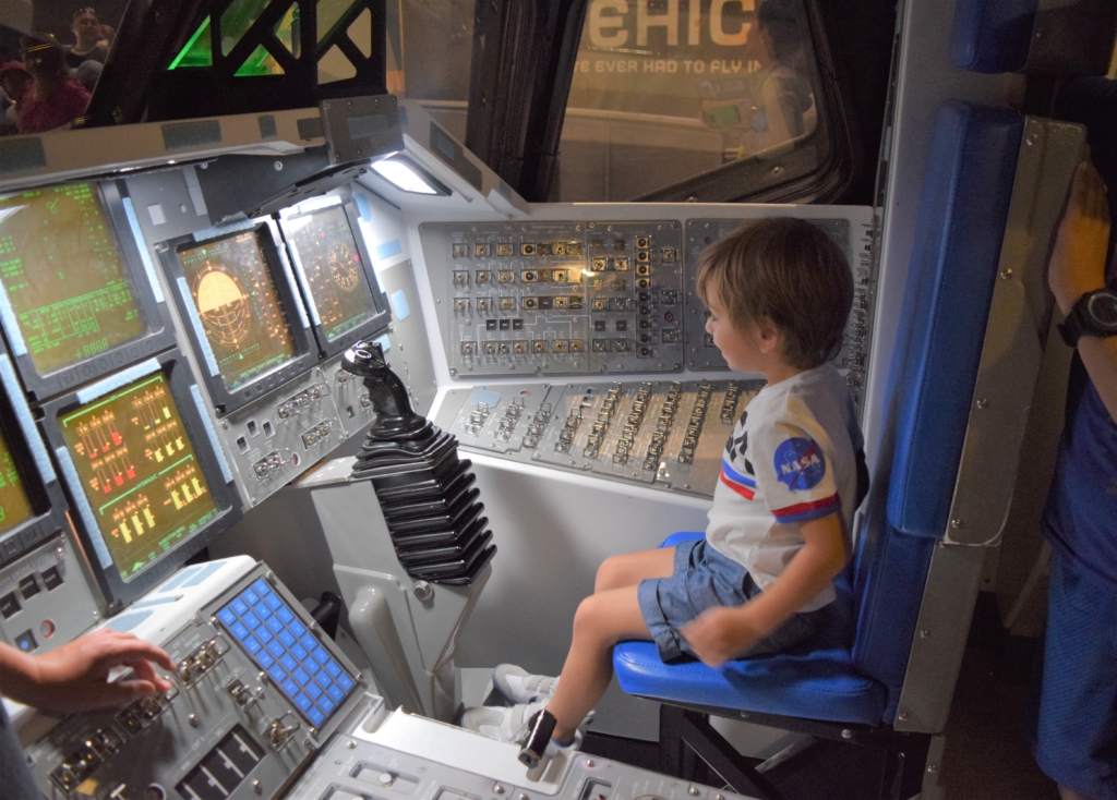 What Can you do at Kennedy Space Center, visiting Kennedy Space Center with kids