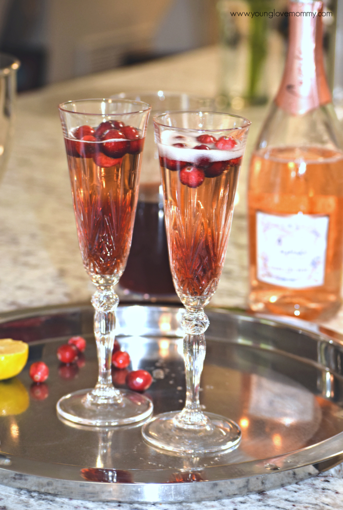 Easy Sparkling Rosé Cocktail Recipe to make entertaining easy! Holiday Drink recipes. 