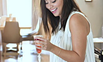 Easy Sparkling Rosé Cocktail Recipe to make entertaining easy!