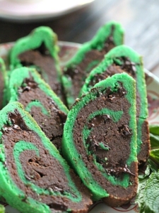 st.-patricks-day-mint-chocolate-chip-cookies