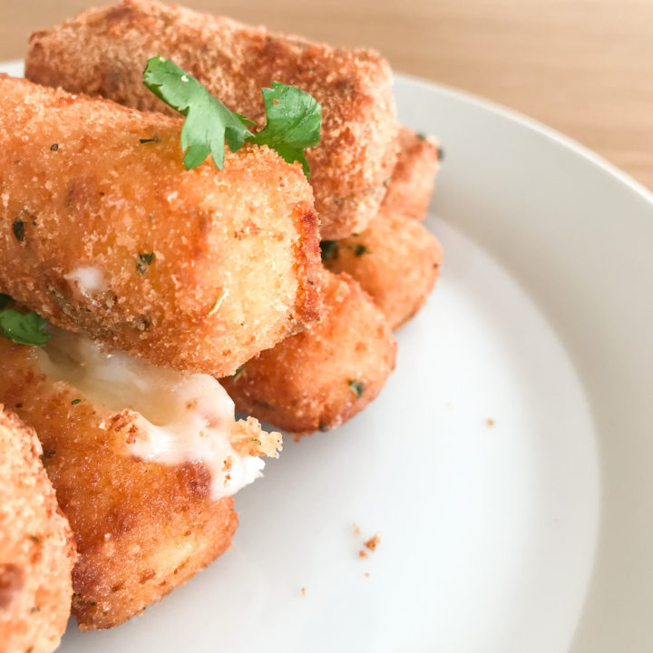 Homemade Mozzarella Sticks Recipe